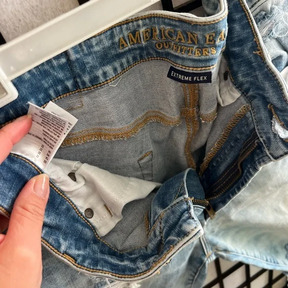Men’s American Eagle blue jean shorts size 32 extreme flex - Picture 3 of 3